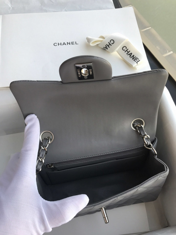 CL FLAP BAG
