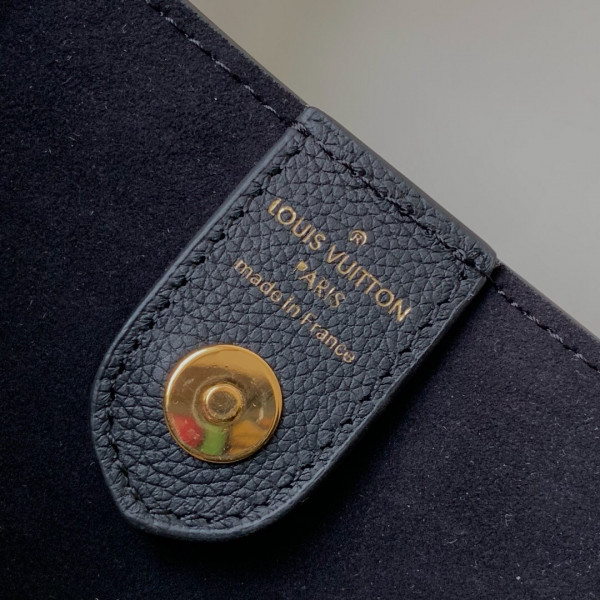 l**is V*t*n lockmeto