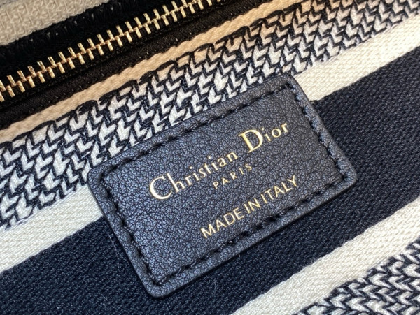 D*or medium lady d-lite bag