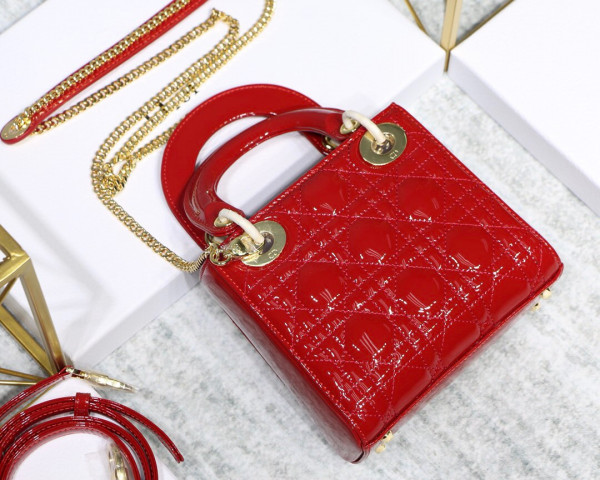 lady D*or mini with cow patent leather