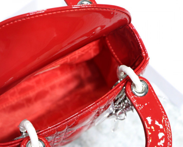 lady D*or mini with cow patent leather