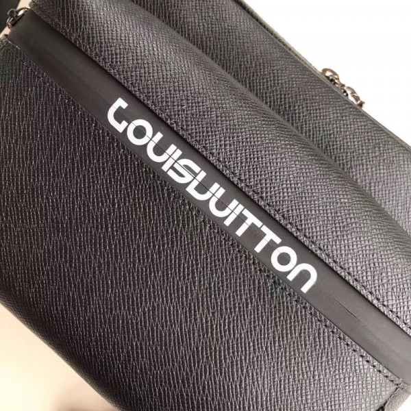 l**is V*t*n messenger