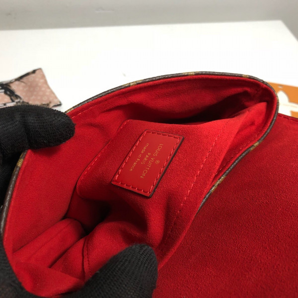 l**is V*t*n locky bb