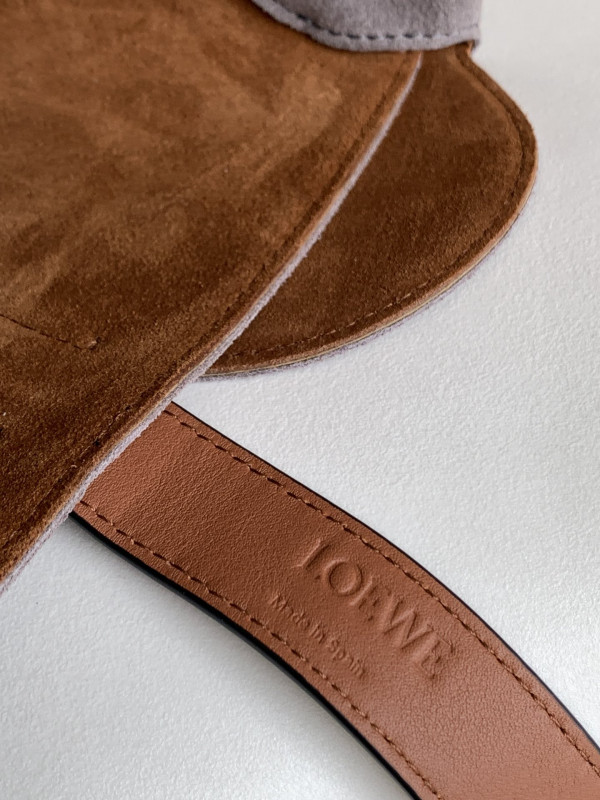 LOEWE Elephant Basket bag