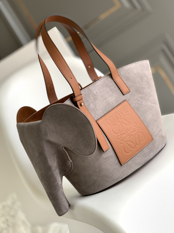 LOEWE Elephant Basket bag