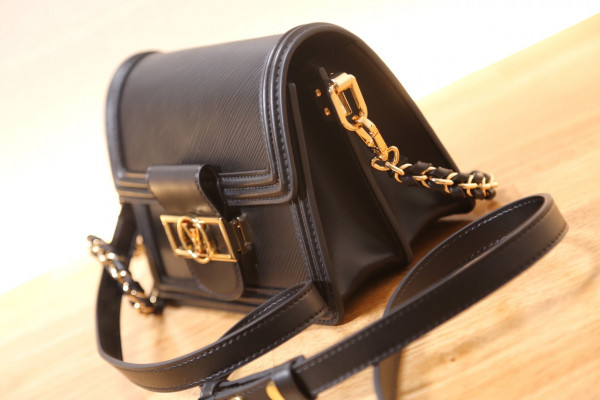 l**is V*t*n dauphine