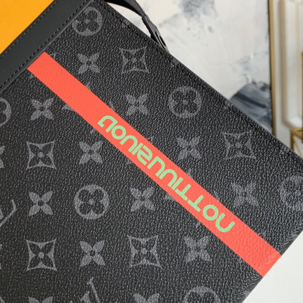 l**is V*t*n pochette voyage