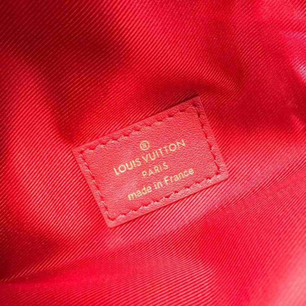 l**is V*t*n new wave bumbag