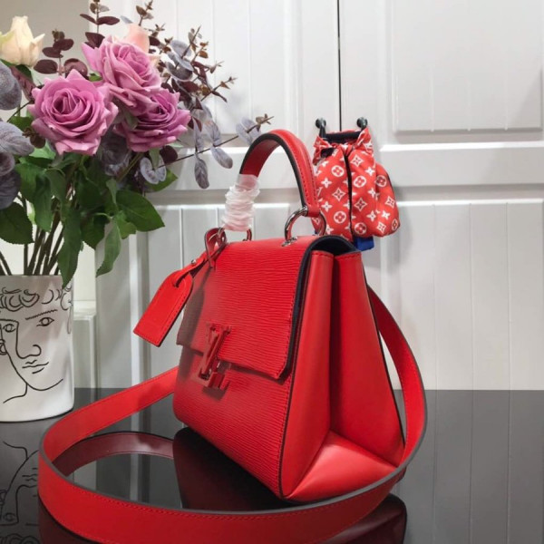 l**is V*t*n grenelle pm