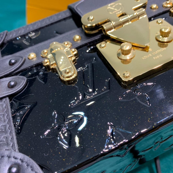 l**is V*t*n petite malle