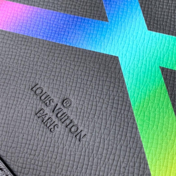 l**is V*t*n soft trunk