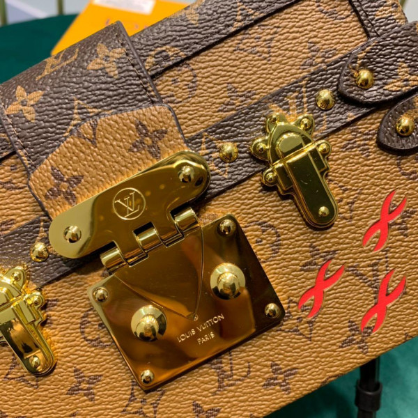 l**is V*t*n petite malle