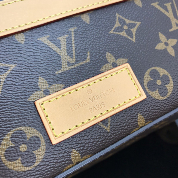 l**is V*t*n soft trunk backpack pm