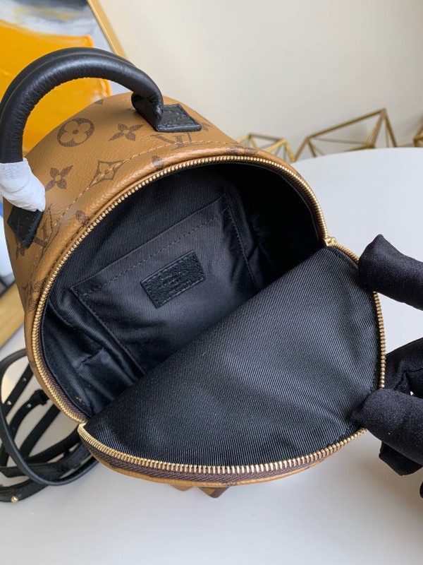 l**is V*t*n palm springs mini new editon