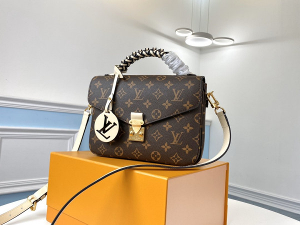 l**is V*t*n pochette metis