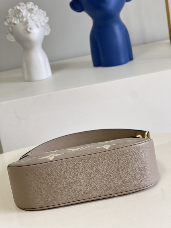 l**is V*t*n bagatelle