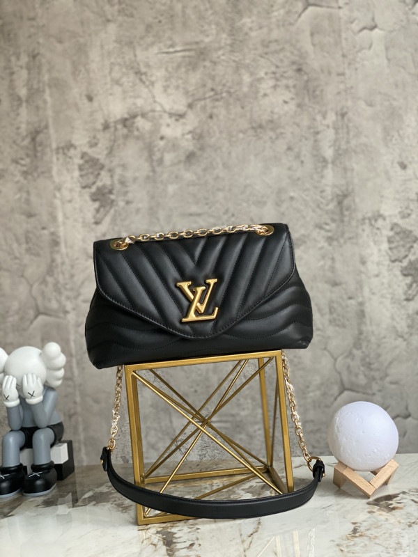 l**is V*t*n new wave chain bag