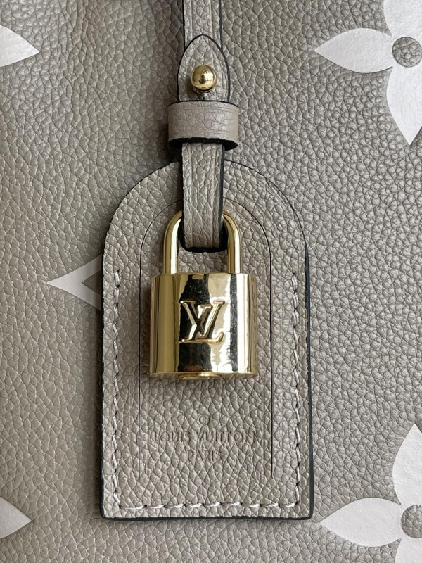 l**is V*t*n petit palais