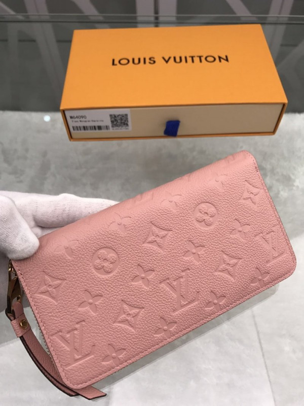 l**is V*t*n zippy wallet