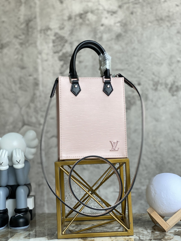 l**is V*t*n petit sac plat