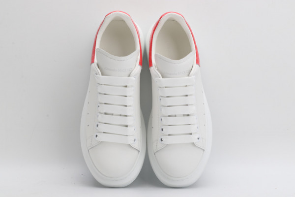 ALEXANDER MCQUEEN Oversized Sneaker