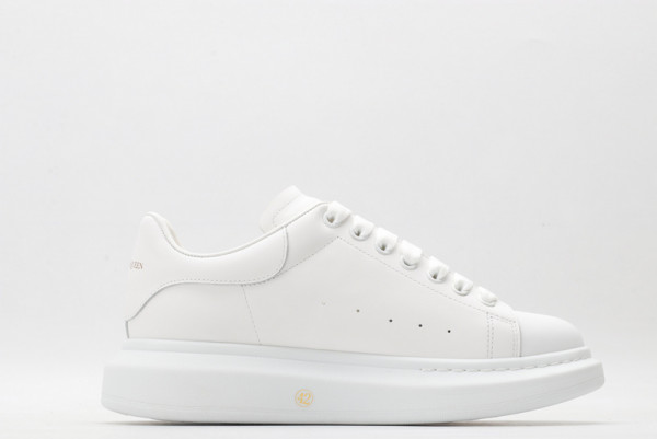 ALEXANDER MCQUEEN Oversized Sneaker