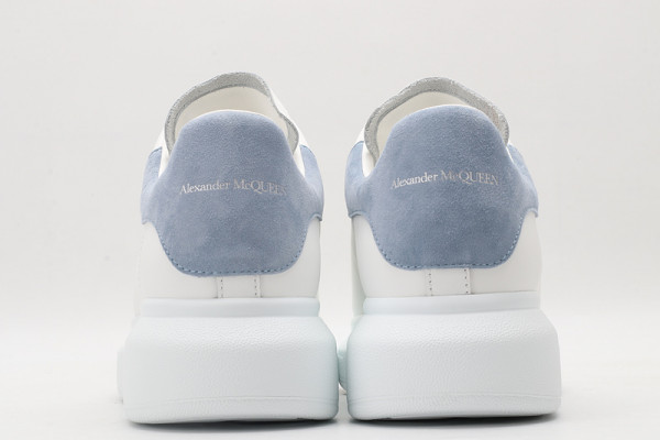 ALEXANDER MCQUEEN Oversized Sneaker