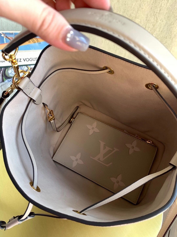 l**is V*t*n nÉonoÉ