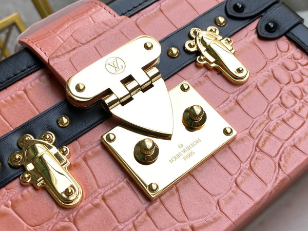 l**is V*t*n petite malle