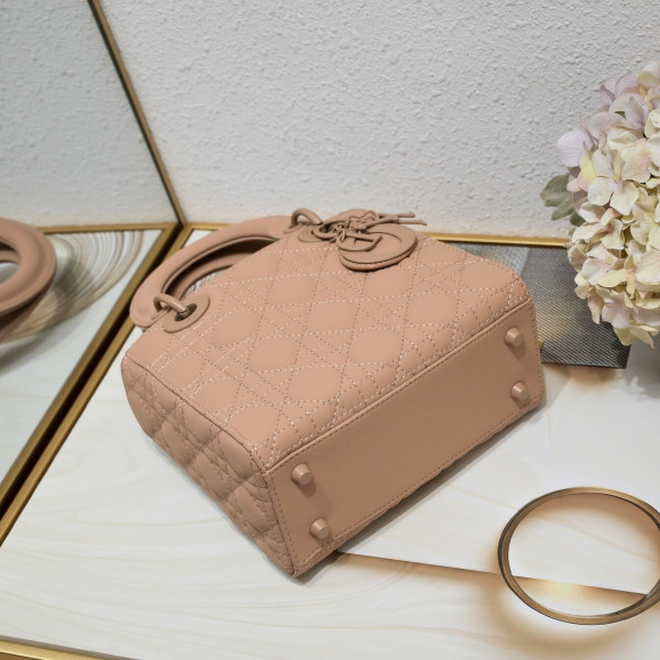 lady D*or small-20-16.5-8cm