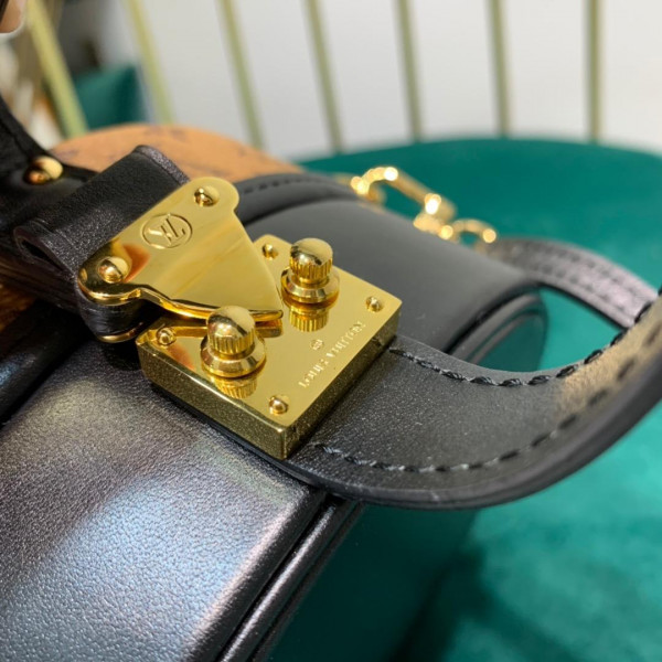 l**is V*t*n petite boite chapeau