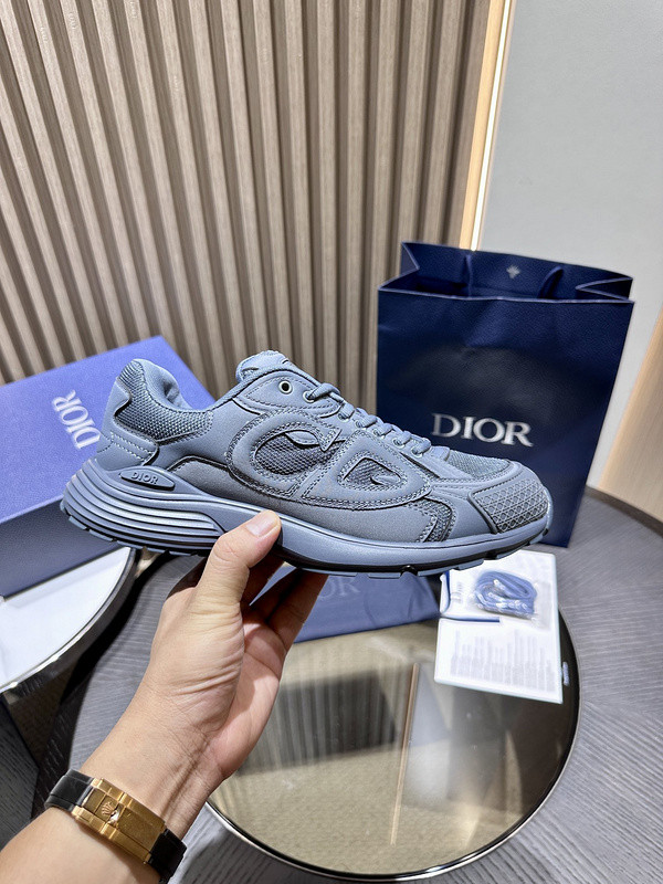 D*or b30 sneaker