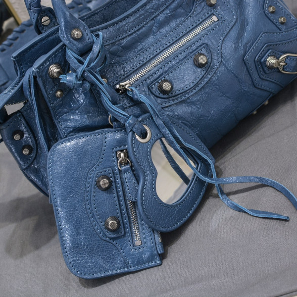 Ba*len*cia*ga neo cagole xs handbag