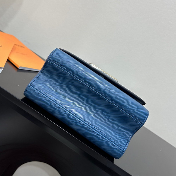 l**is V*t*n twist pm