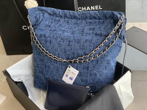 CL LARGE 22 HANDBAG