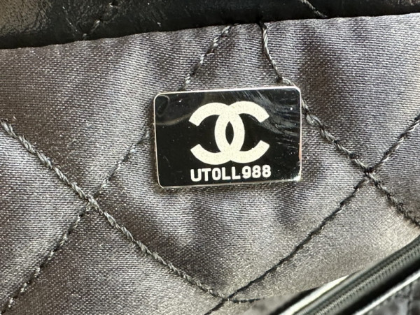 CL LARGE 22 HANDBAG
