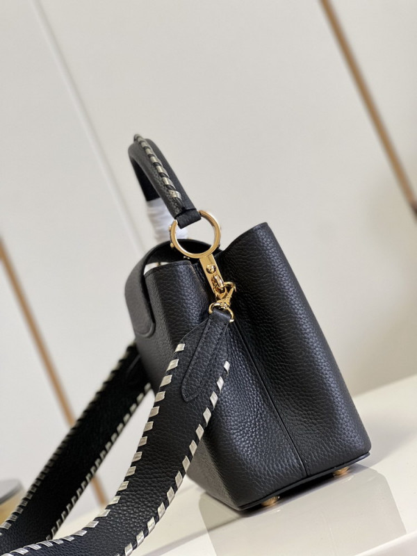 l**is V*t*n capucines mm