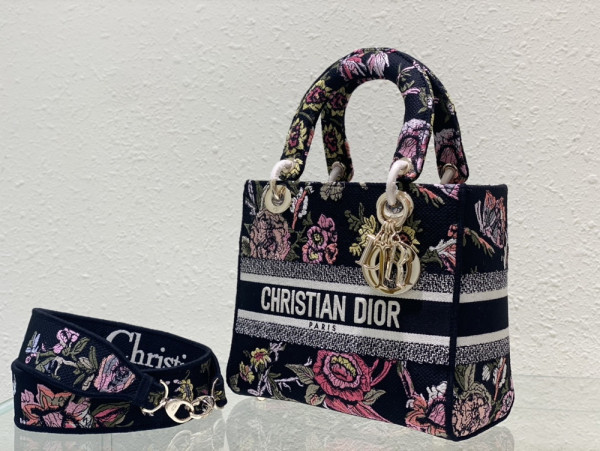 D*or medium lady d-lite bag