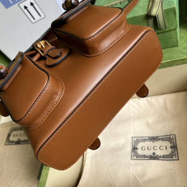 G*u*i bamboo small backpack