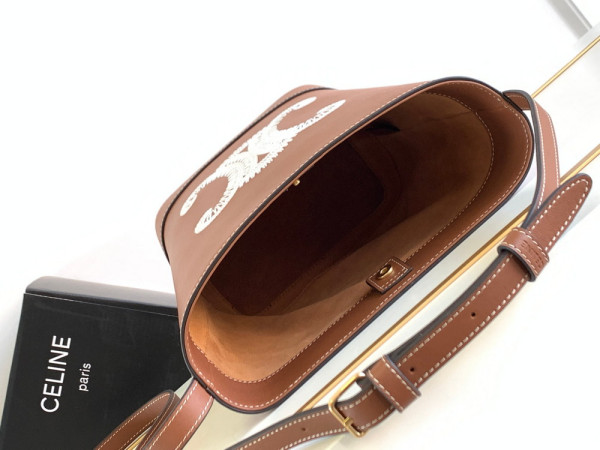 Ce**e small bucket cuir triomphe