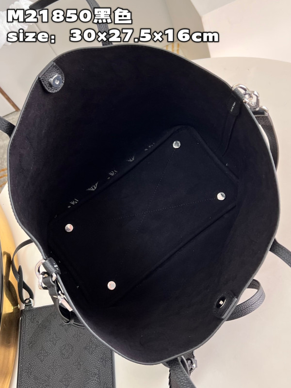 l**is V*t*n blossom mm