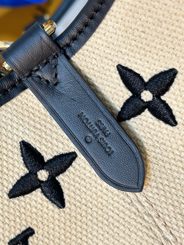 l**is V*t*n nÉonoÉ mm