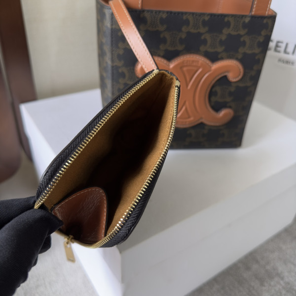 Ce**e mini vertical cabas