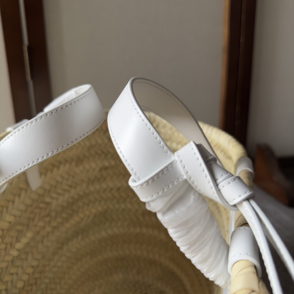 Ce**e triomphe Ce**e classic panier in palm leaves and calfskin