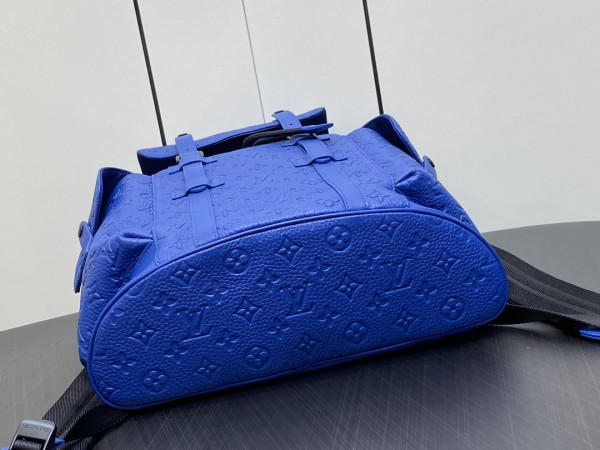 l**is V*t*n christopher pm