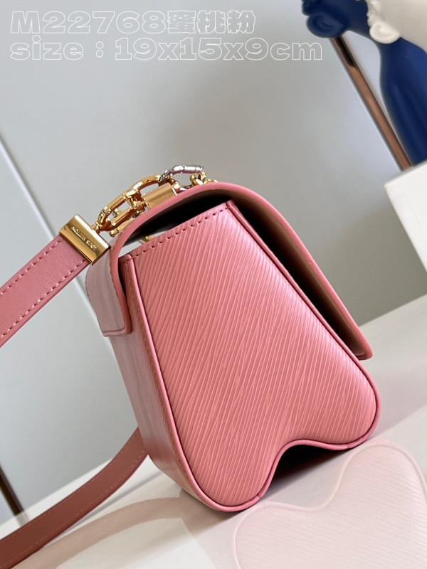 l**is V*t*n twist pm