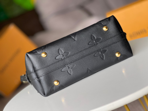 l**is V*t*n carryall mm