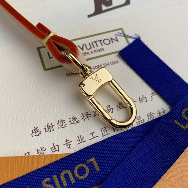 l**is V*t*n monogram mini pochette delightful pouch