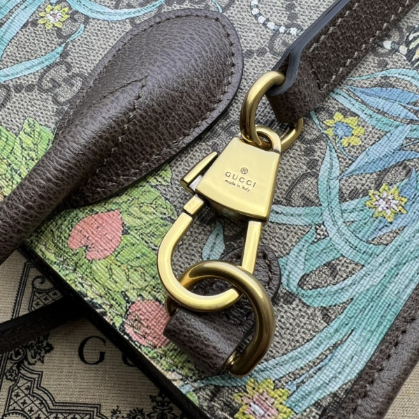 G*u*i gg small tote bag