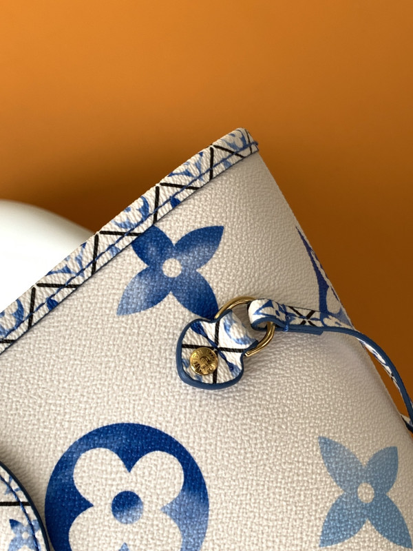 l**is V*t*n neverfull mm